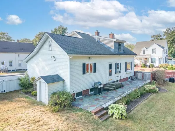 146 James St, Attleboro, MA 02703