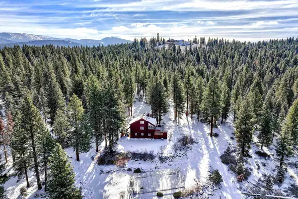 12231 Somerset Drive, Truckee, CA 96161