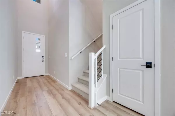 4365 Sunburst Spring Avenue, Las Vegas, NV 89141