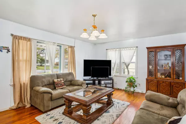 3332 S Gold St, Wichita, KS 67217