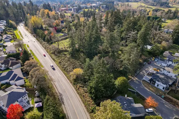 0 Helmcken Rd, Saanich, BC V8Z 2V3