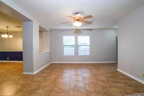 10135 SILVER PARK, San Antonio, TX 78254-6003