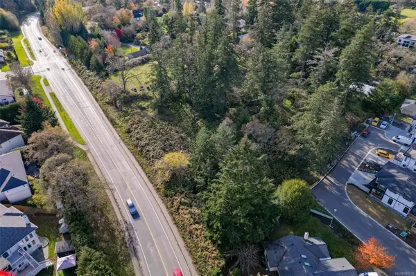 0 Helmcken Rd, Saanich, BC V8Z 2V3
