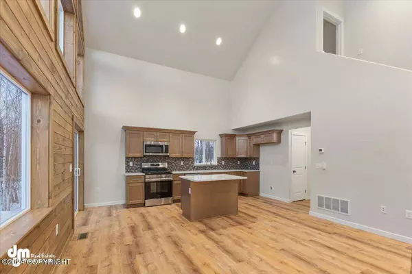 834 N Lilly DR, Wasilla, AK 99652