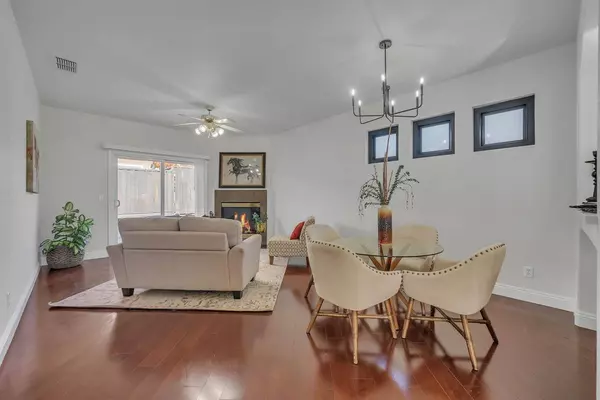 275 Marsalla DR, Folsom, CA 95630