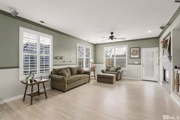 1644 Rocky Cove Ln, Reno, NV 89521