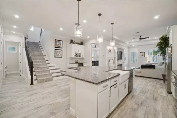 8760 SHAPLEY ST, Orlando, FL 32827