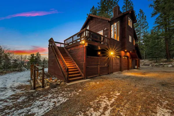 12231 Somerset Drive, Truckee, CA 96161