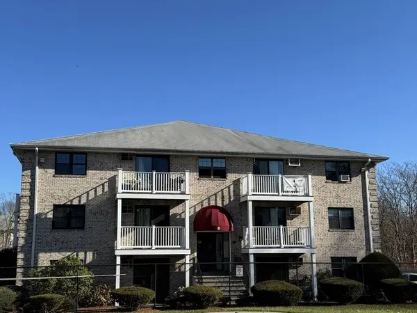 8 Kenmar Dr #51, Billerica, MA 01821