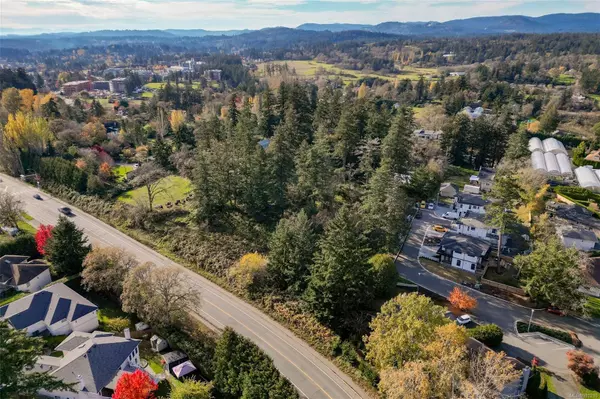 0 Helmcken Rd, Saanich, BC V8Z 2V3