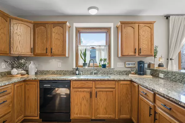 7229 Iris Bloom Drive, Madison, WI 53719