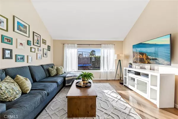 17221 Lido LN, Huntington Beach, CA 92647