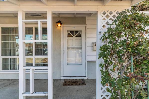 26051 Eastman Ct, Hayward, CA 94544