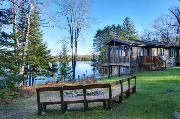 8728 ROCK LAKE RD W, Winchester, WI 54557