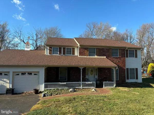1210 WOODBROOK LN, Warminster, PA 18974