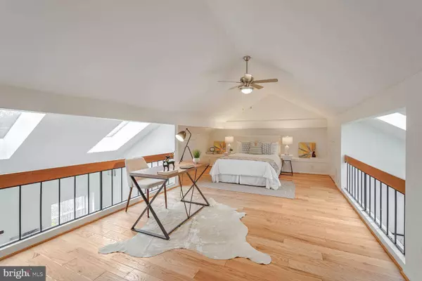 3840 PORTER ST NW #F384, Washington, DC 20016