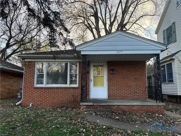 1925 Berdan AVE, Toledo, OH 43613