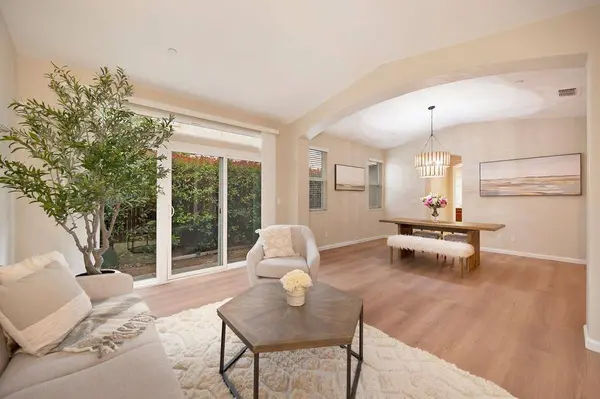 545 Westlake DR, West Sacramento, CA 95605