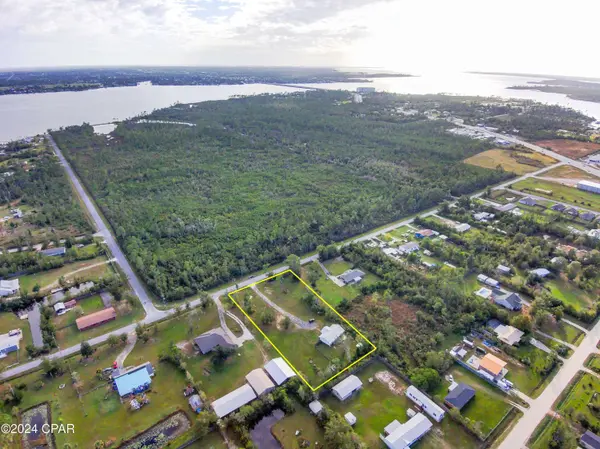 2423 Mccormick RD, Southport, FL 32409
