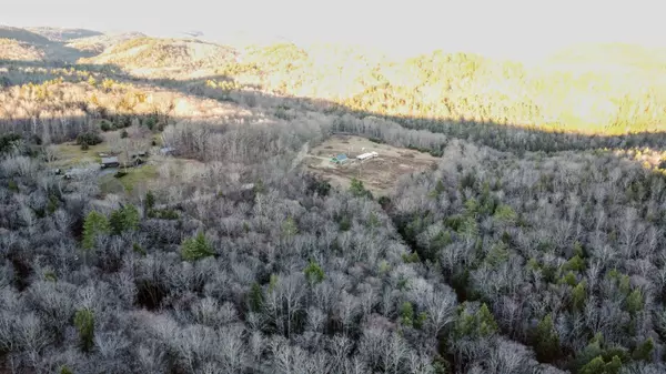 3960 Jacksonville Stage RD, Halifax, VT 05358