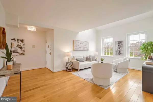 3840 PORTER ST NW #F384, Washington, DC 20016