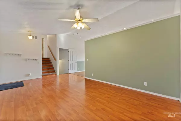 16 N Borah Way, Nampa, ID 83651