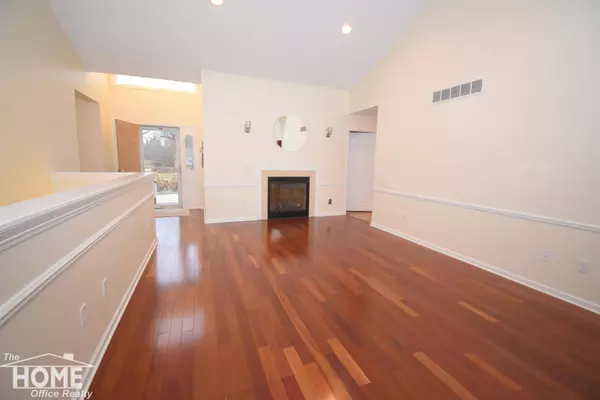 1438 W North Street, Owosso, MI 48867