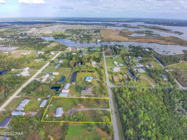 2423 Mccormick RD, Southport, FL 32409