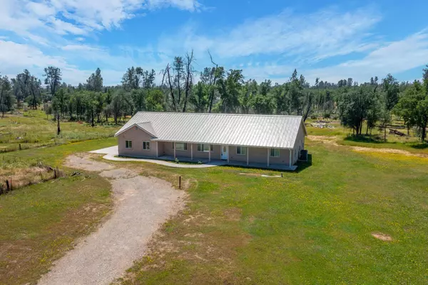 16611 Hawthorne AVE, Anderson, CA 96007