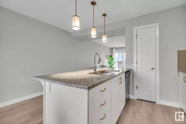 #80 1776 CUNNINGHAM WY SW, Edmonton, AB T6W 0W4