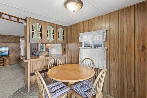 515 Main ST #UNIT 30, Rogue River, OR 97537