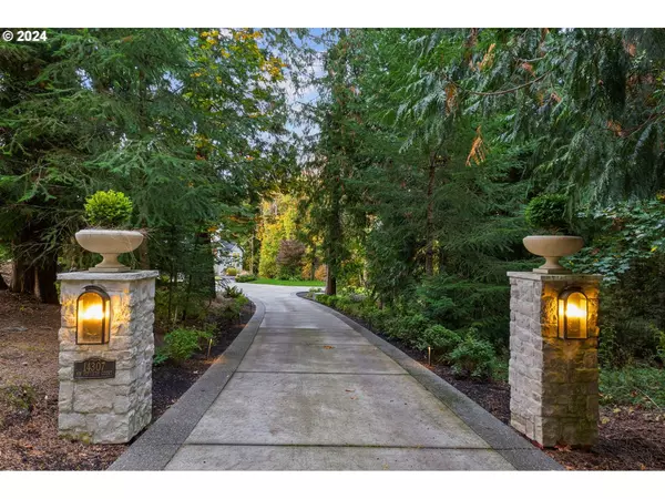 14307 NW 50TH CT, Vancouver, WA 98685