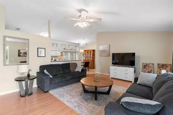 1420 5TH AVE, Deland, FL 32724