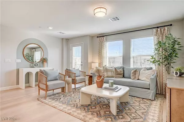 352 Banished Avenue #2, North Las Vegas, NV 89031