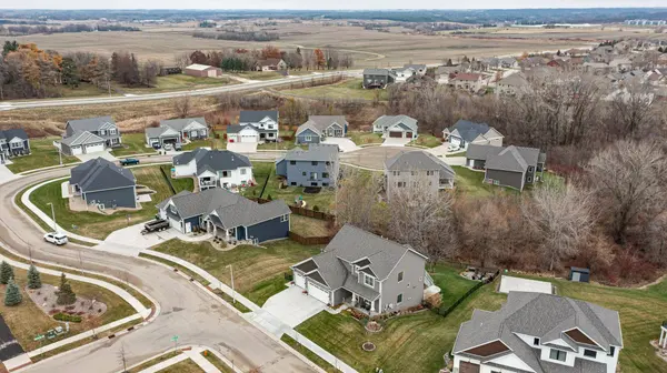 6442 Summit Pine RD NW, Rochester, MN 55901