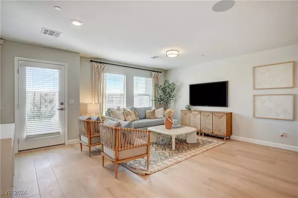 352 Banished Avenue #2, North Las Vegas, NV 89031