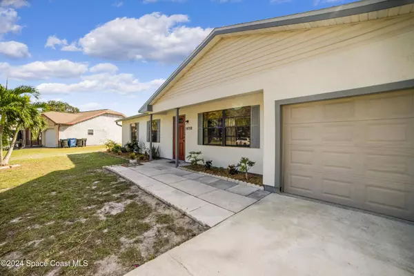 1618 Arcot CIR NE, Palm Bay, FL 32905