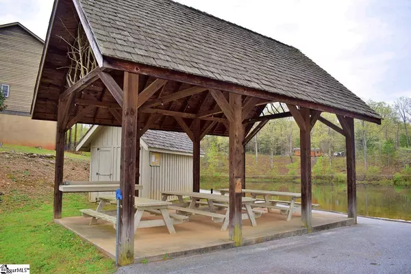 414 Walkaloosa Way, Mooresboro, NC 28114