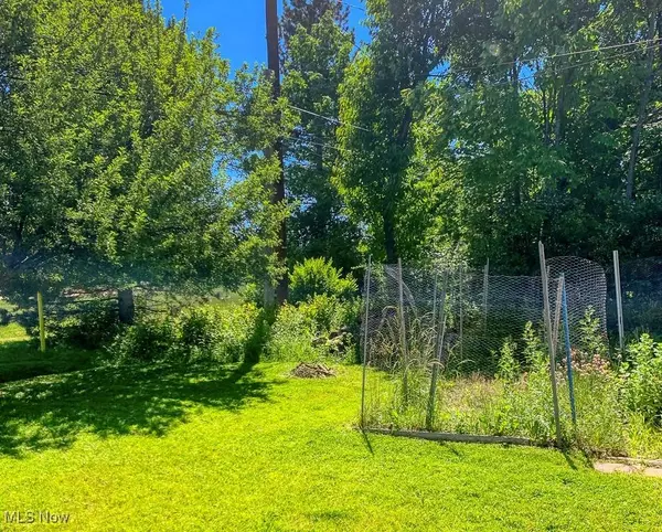 23473 Concord DR, Westlake, OH 44145