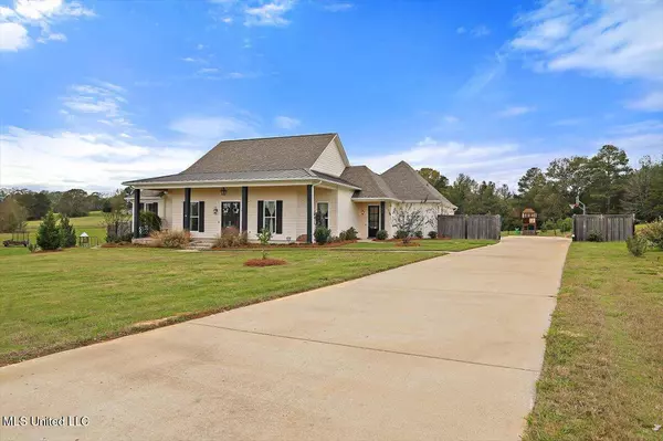 385 Driftwood Lane, Florence, MS 39073