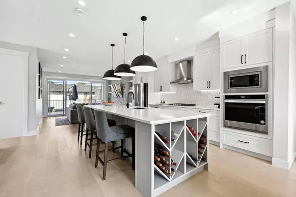 1411 41 ST SW, Calgary, AB T3C 1X7