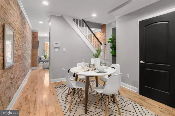 1120 W CROSS ST, Baltimore, MD 21230