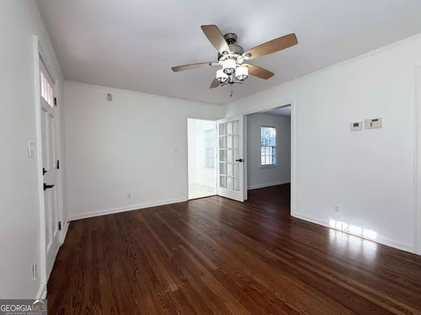 1395 E Forrest AVE, East Point, GA 30344