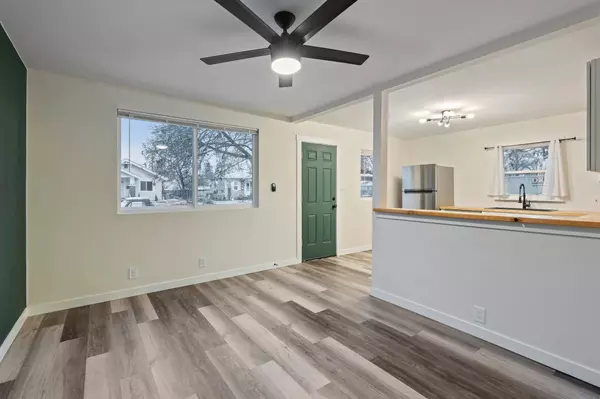 515 E Sanson Ave, Spokane, WA 99207