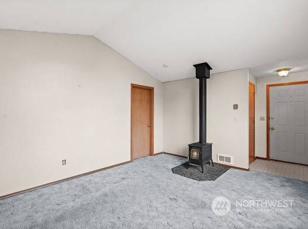 14306 128th ST E, Puyallup, WA 98374