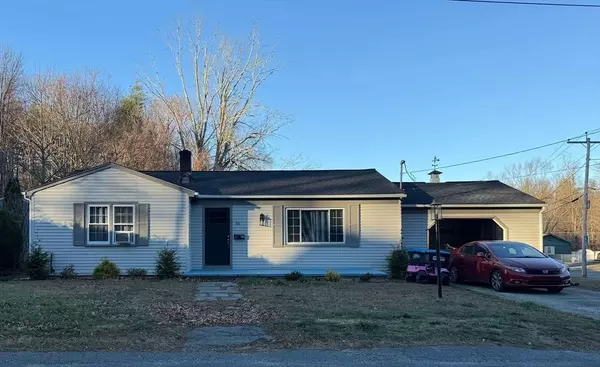 55 Durfee Street, Southbridge, MA 01550