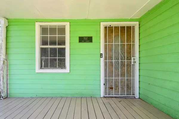 707 11th ST, South Houston, TX 77587