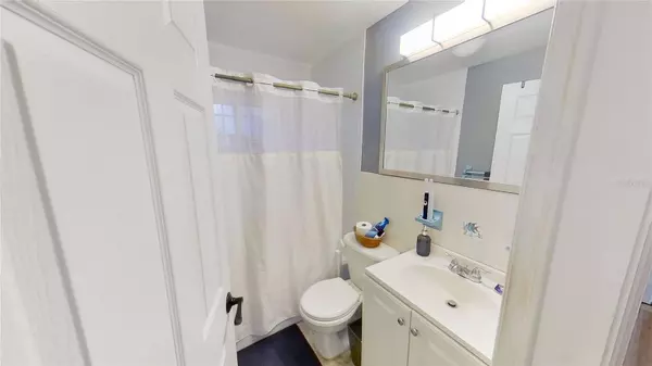 2954 HUNTINGTON DR, Largo, FL 33771