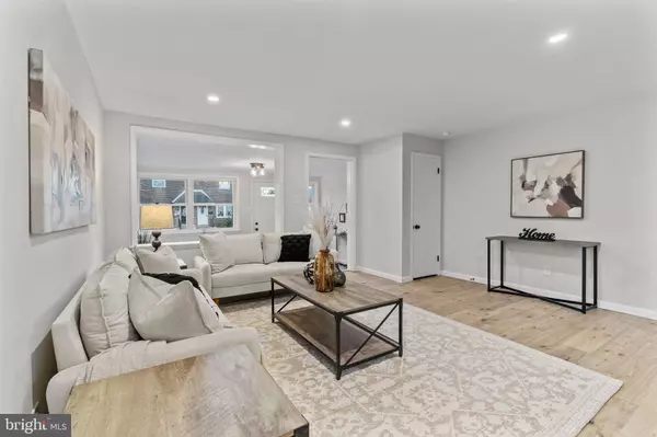 431 CROTZER AVE, Folcroft, PA 19032