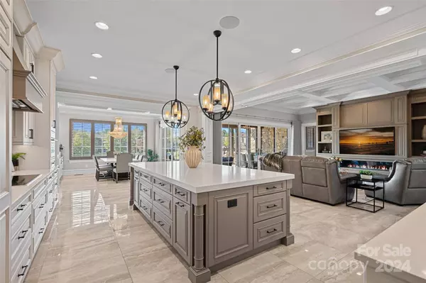 7921 Skye Knoll DR, Waxhaw, NC 28173